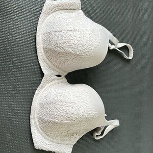 Victoria’s Secret Body By Victoria Lined Demi